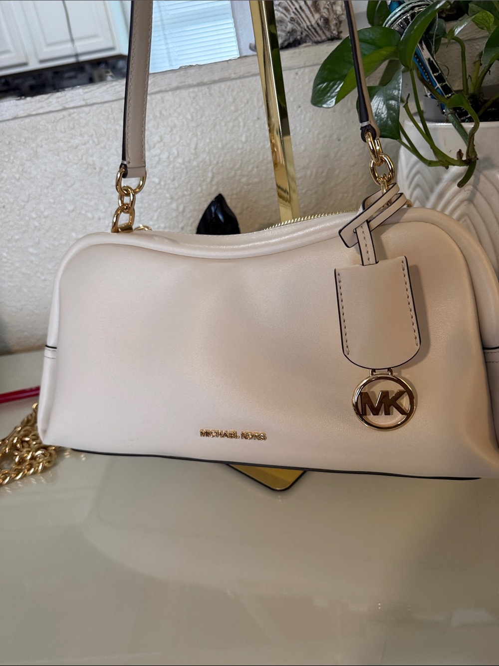 Michael kors Cecilia Medium Shoulder Bag - Picture 10 of 10